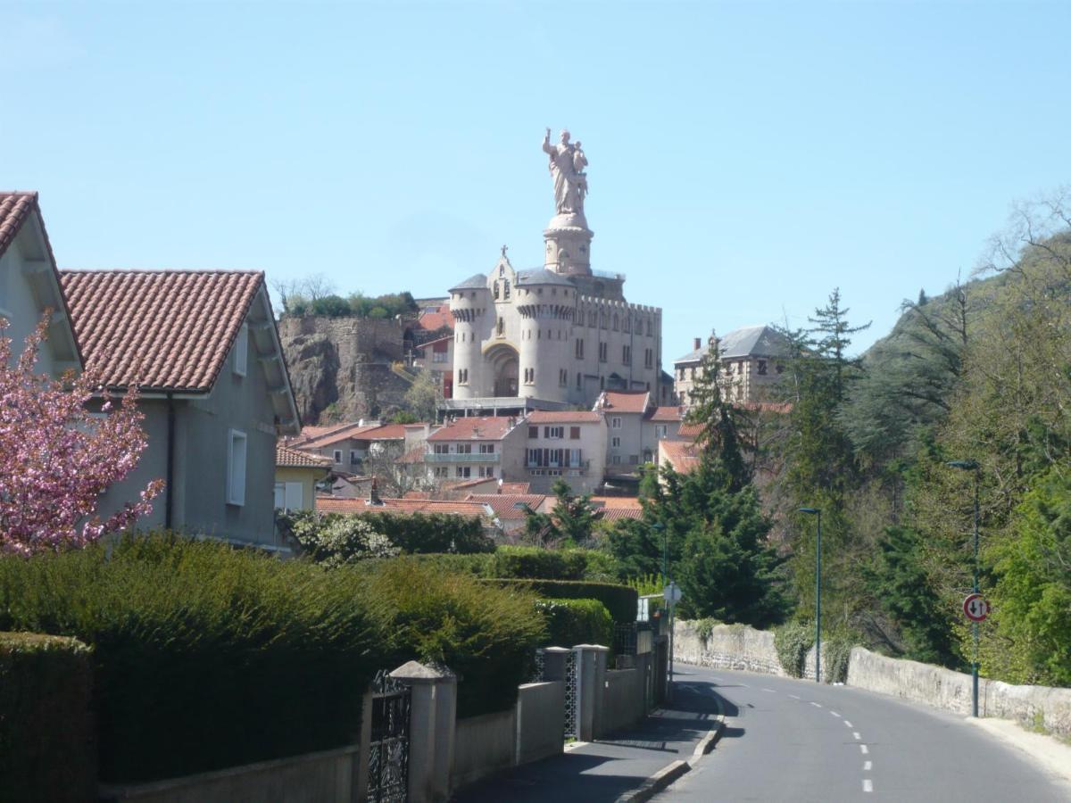 Apartamento Le Petit St Clair Le Puy-en-Velay Exterior foto