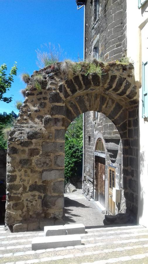 Apartamento Le Petit St Clair Le Puy-en-Velay Exterior foto