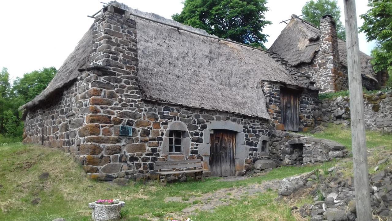 Apartamento Le Petit St Clair Le Puy-en-Velay Exterior foto